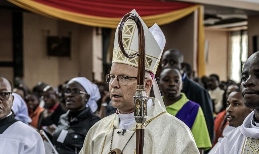 Apostolic Nuncio to Kenya and South Sudan Hubertus van Megen (C) arrives for a Requiem Mass in honour of Pope Francis, held ahead of his funeral, at the Holy Family Basilica in Nairobi on April 25, 2025. Luis TATO / AFP