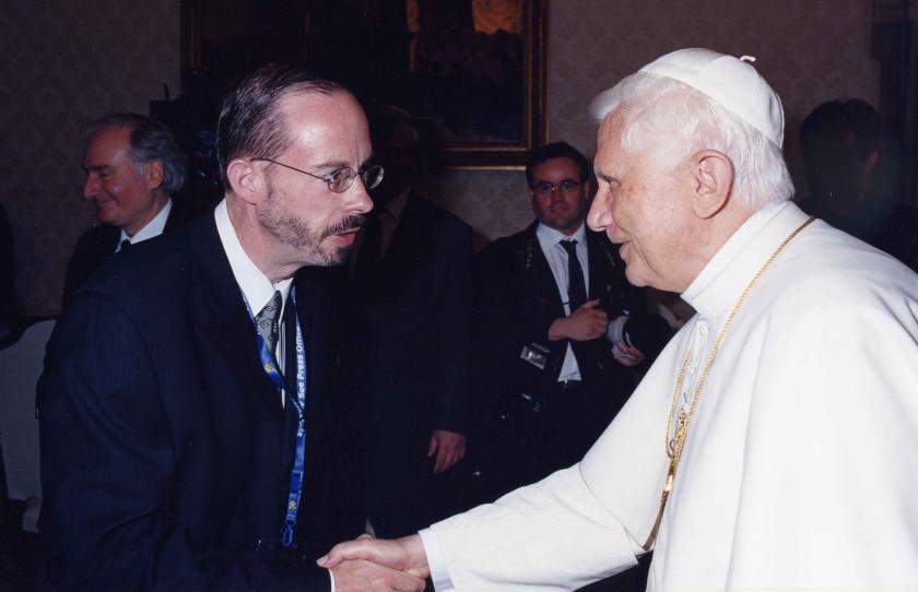 John L. Allen, Jr. with Pope Benedict XVI. 