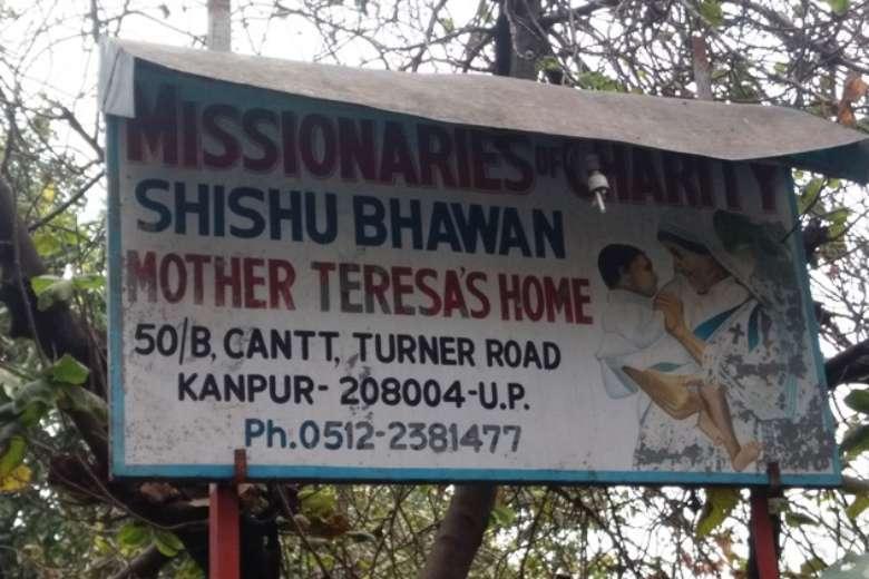 De congregatie Missionarissen van Naastenliefde heeft onder druk van de Indiase regering een kindertehuis in Kanpur gesloten. De congregatie Missionarissen van Naastenliefde heeft onder druk van de Indiase regering een kindertehuis in Kanpur de deelstaat Uttar Pradesh gesloten.