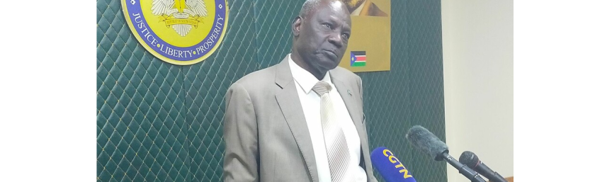 Information Minister Michael Makuei addressing the press on Friday. (Photo: Radio Tamazuj)