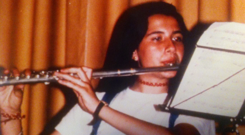 Emanuela Orlandi, geboren op 14 januari 1968, was de dochter van een medewerker van het Instituut van Religieuze Werken en een ingezetene van Vaticaanstad. Ze werd voor het laatst gezien op 22 juni 1983. Emanuela Orlandi, geboren op 14 januari 1968, was de dochter van een medewerker van het Instituut van Religieuze Werken en een ingezetene van Vaticaanstad. Ze werd voor het laatst gezien op 22 juni 1983.