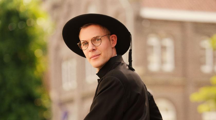 KRO-NCRV Dagboek van een herdershond live - Sander Mulkens