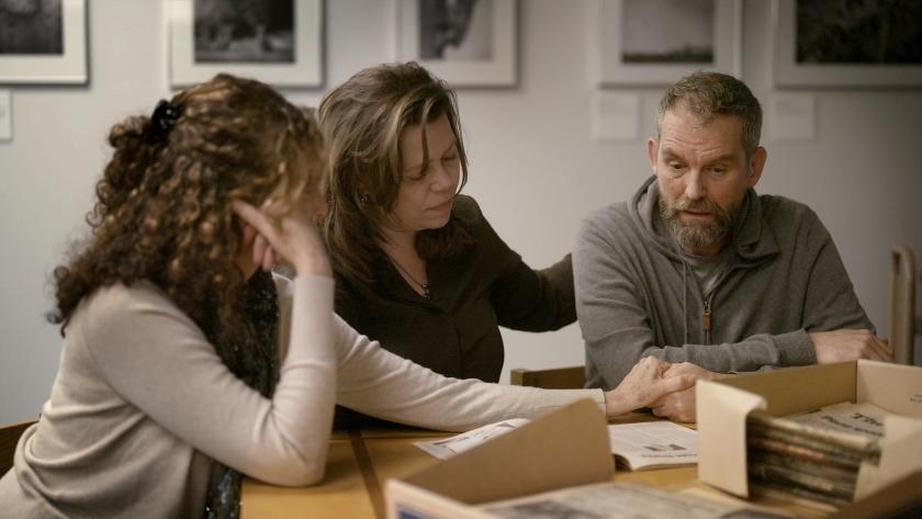 Sarito en Maroesja samen in de documentaire generatie Bhagwan