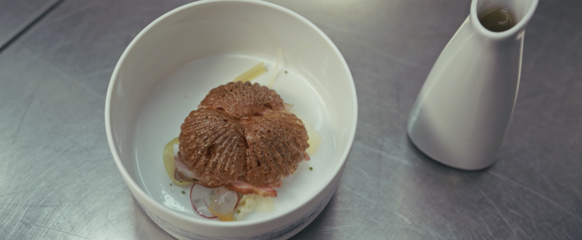 Kom met culinair gerecht