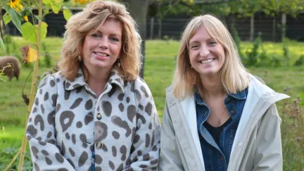 De verwondering - Thelma en Annemiek