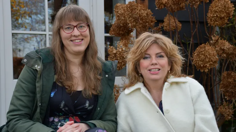 KRO-NCRV's De verwondering met Annemiek Schrijver en Rozemarijn van ’t Einde 