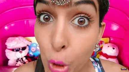 Bron: Youtube screenshot Rickshawali