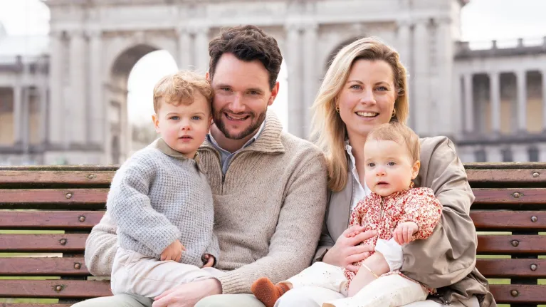 Yoeri en zijn vrouw Annemarie met hun kinderen 