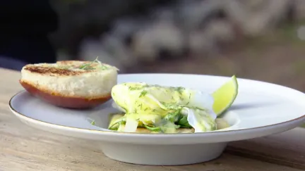 Eggs benedict