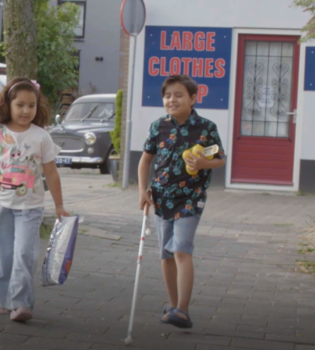 Kom kijken! (2021) - Benyamin en zusje