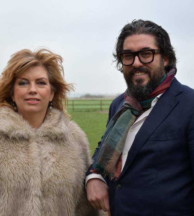 KRO-NCRV's De verwondering met Annemiek Schrijver en Ahmet Polat