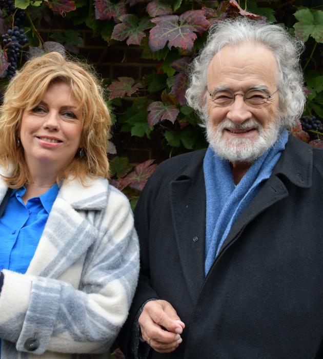 KRO-NCRV De verwondering met Annemiek Schrijver en Alex van Ligten