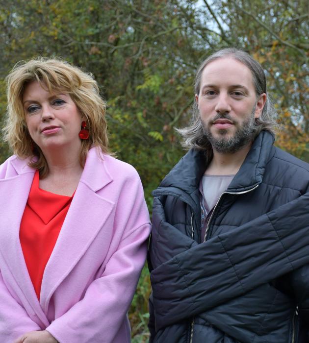 KRO-NCRV's De verwondering met Annemiek Schrijver en Maurits de Bruijn