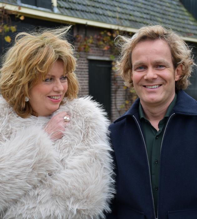 KRO-NCRV's De verwondering met Annemiek Schrijver en Ardin Mourik