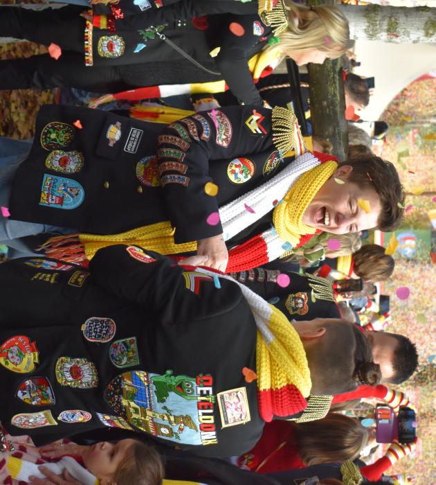 KRO-NCRV Carnavalshart - Britt en Danielle