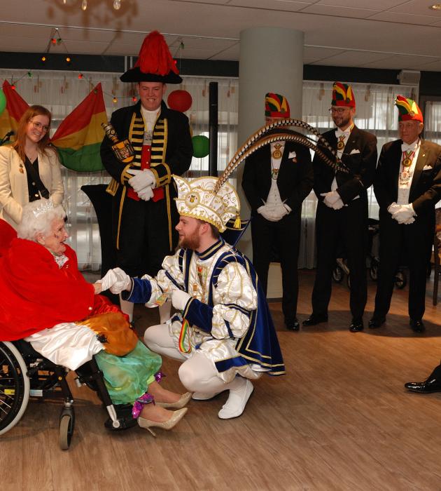 KRO-NCRV Carnavalshart - Corrie Vermeer