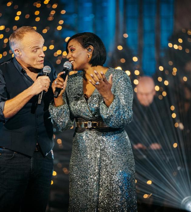 Kerstduetten: Stef bos en Edsilia Rombley Kerstduetten: Stef bos en Edsilia Rombley
