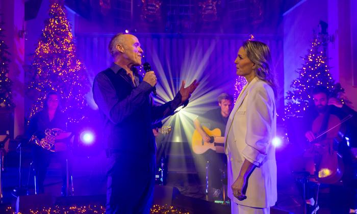 KRO-NCRV's In het licht van kerst met Stef Bos