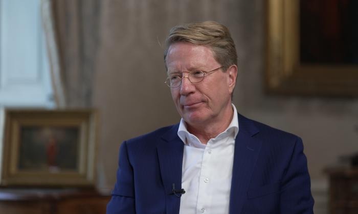 KRO-NCRV's Kruispunt - Ad van Nieuwpoort