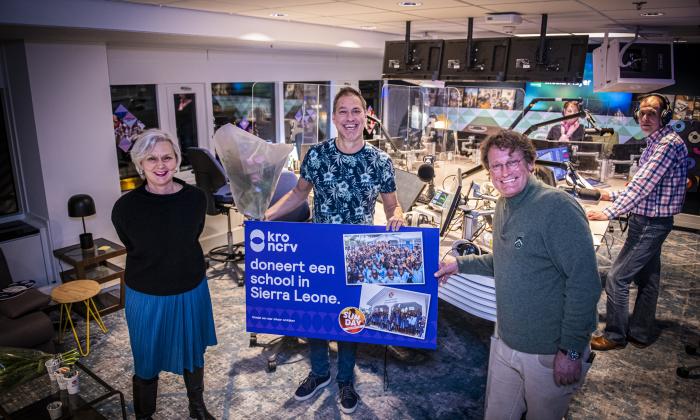 KRO-NCRV school in Sierra Leone voor Sunday Foundation van Sander de Kramer - Peter Kuipers