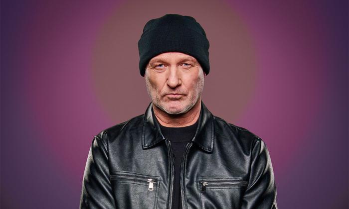 Wie is Eddy Zoëy, die de rol van Judas speelt in The Passion 2025