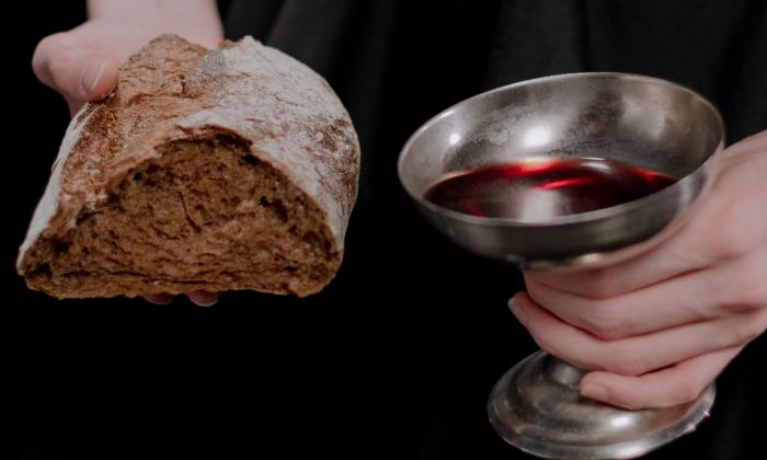 Wat is Witte Donderdag en waarom is deze dag 'wit'? | KRO-NCRV