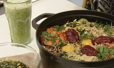 Koreaanse bibimbap met vegetarisch gehakt