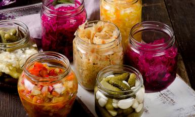 Keuringsdienst van Waarde - Wanneer is voedsel verrot en wanneer gefermenteerd?