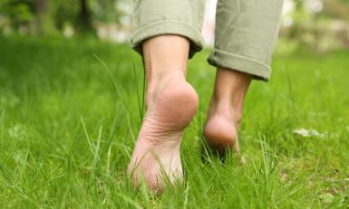 Wandelen op blote voeten