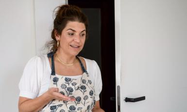 Reina Schoorl kookt bij mensen thuis 