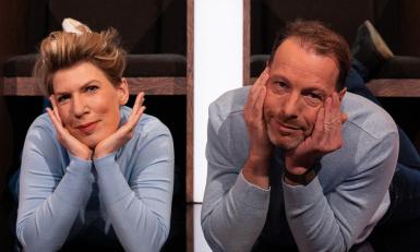 Herman en Paulien in De slimste mens - awkward family shoot