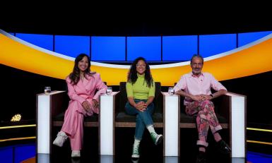Nienke van Dijk, Wina Ricardo en Kefah Allush in De slimste mens