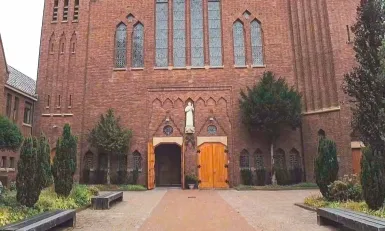 Sint Franciscusbasiliek Bolsward entree