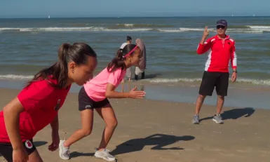 Bakhcha Een huis vol aan het sporten op het stand