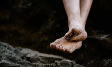barefoot 2