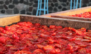 Zongedroogde tomaten echt gedroogd?