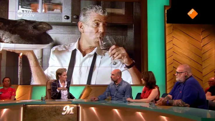 Still van Te gast o.a.: Janneke Vreugdenhil, Cees Geel, Ricardo van Ede, Catherine Keyl, Zarayda Groenhart en Tim den Besten. Te gast o.a.: Janneke Vreugdenhil, Cees Geel, Ricardo van Ede, Catherine Keyl, Zarayda Groenhart en Tim den Besten.