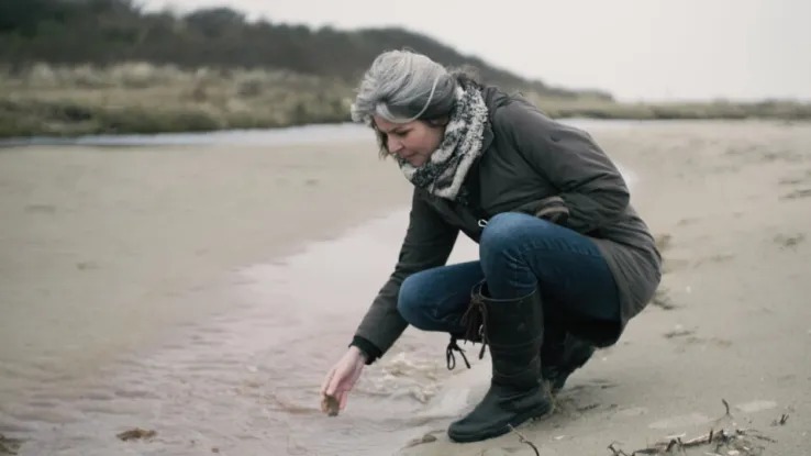 Mirjam op het strand