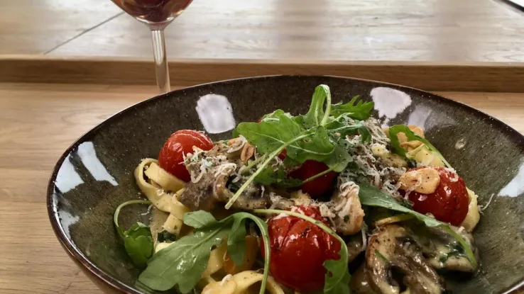 Kip met parmezaanroomsaus Kip met parmezaanroomsaus