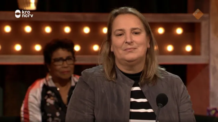 “Ik heb mijn voet op de zijkant van de auto gezet en hem eruit getrokken”, zegt redder Nancy “Ik heb mijn voet op de zijkant van de auto gezet en hem eruit getrokken”, zegt redder Nancy