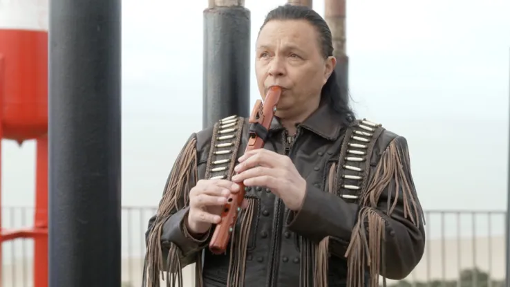 Native fluitspeler Michael Telapary Native fluitspeler Michael Telapary